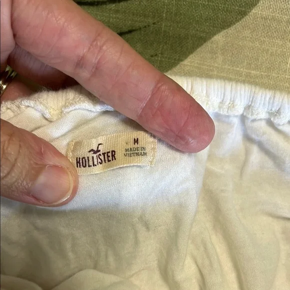 Hollister White Off-Shoulder Blouse Lace Trim - Picture 7 of 8